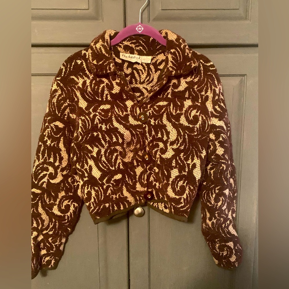 Vintage Flashback jacket in brown size small.